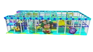 Vnitřní dětské hřiště s tematickým designem pro komerční prostory