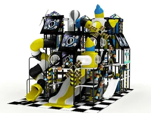 Unikátní vnitřní hřiště s vesmírným designem a výraznými skluzavkami